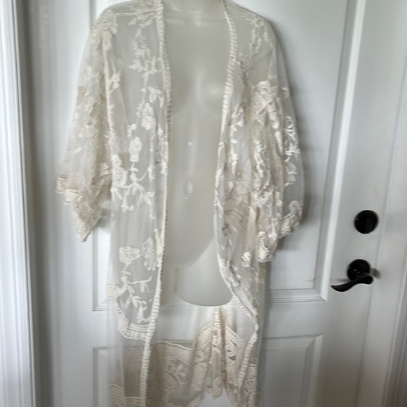 EUC Adiva cream colored bohemian summer lace midi duster. Medium - Picture 2 of 6